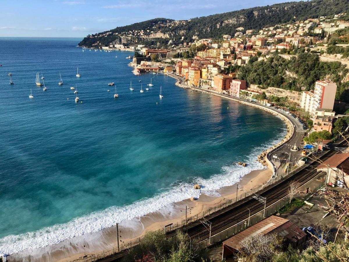 Nice/Villefranche Extérieur photo